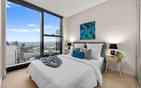 Wow Apartment On Collins